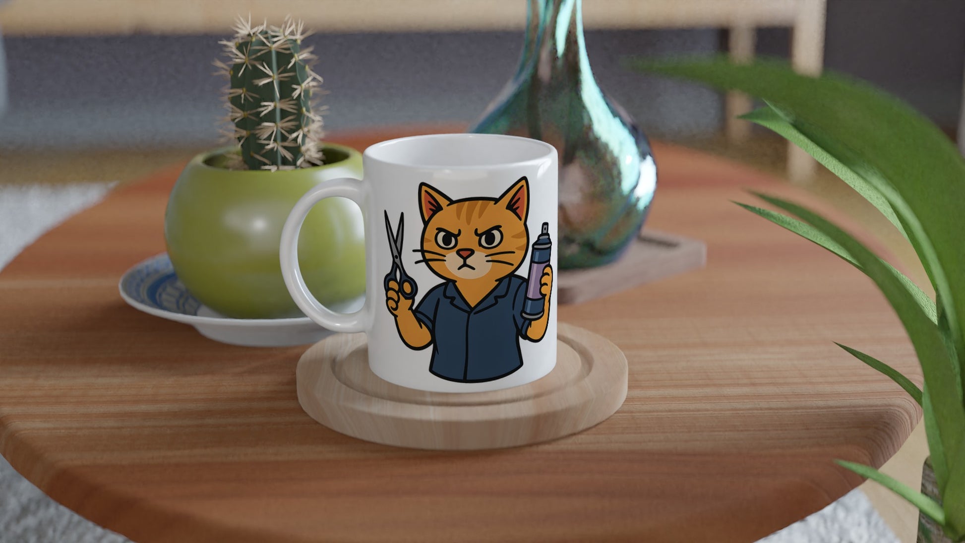 Mugg med katt frisör, sax och hårspray för en purrfekt stylingsession.