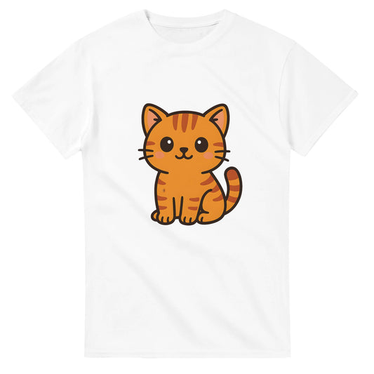 Charmig t-shirt med söt kawaii-katt i orange, perfekt för kattälskare och söta motiv.