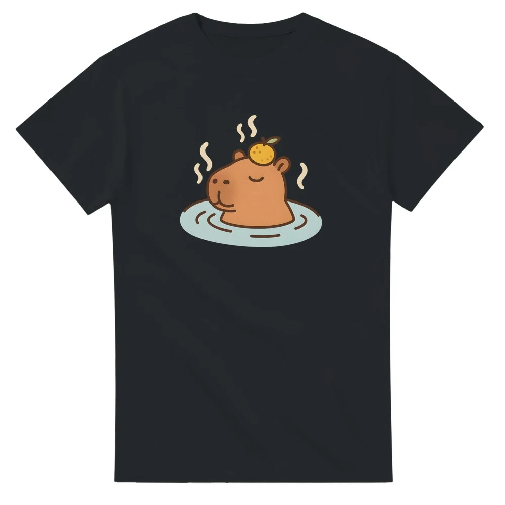 T-shirt capybara i varm källa, svart