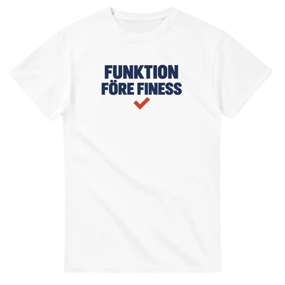 T-shirt – Funktion före finess, vit – stort motiv på bröstet